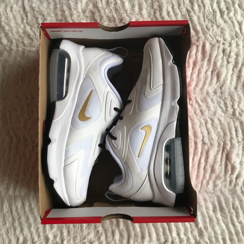 Nike Air Max 200 White Women’s size 5 sneakers - Picture 7 of 8